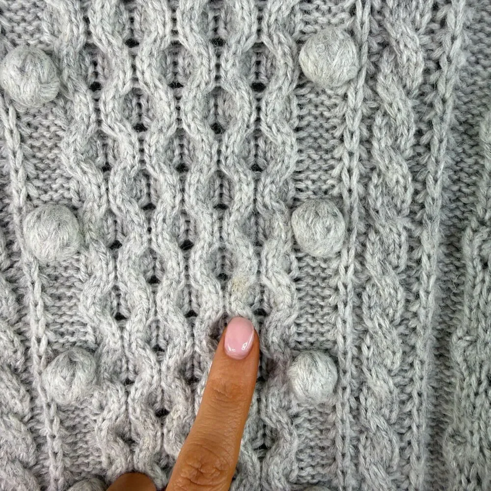 J. CREW Crewneck Sweater Gray Wool Blend Chunky Cable Knit Popcorn Preppy Size M
